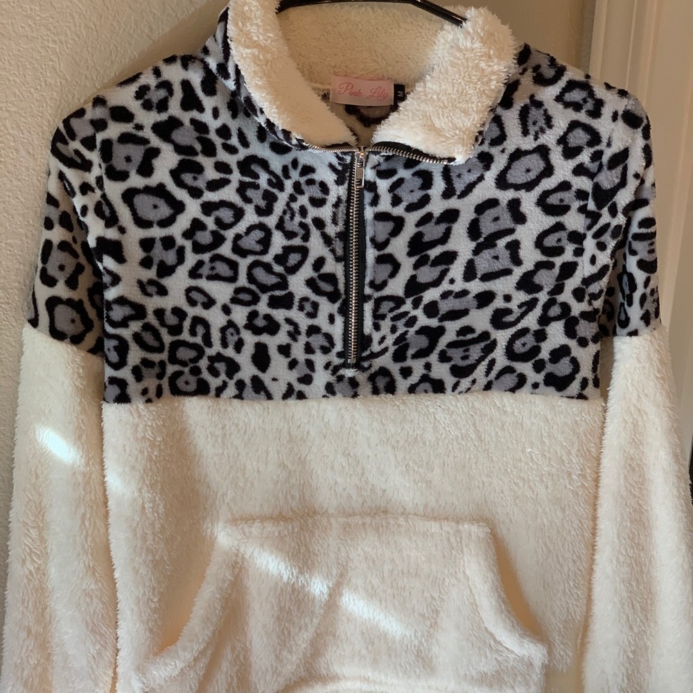 Pink Lily Boutique leopard print pullover
